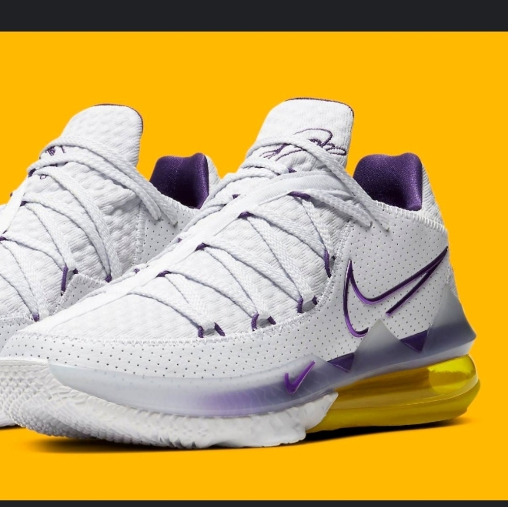 Lebron 17 Low